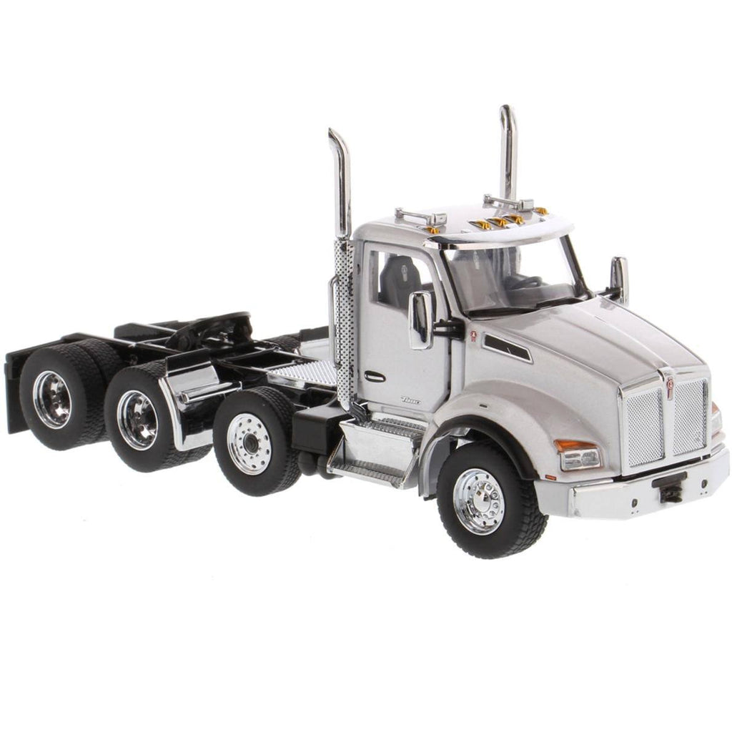 White Metallic 1/50 Diecast Truck Tractor Model C729