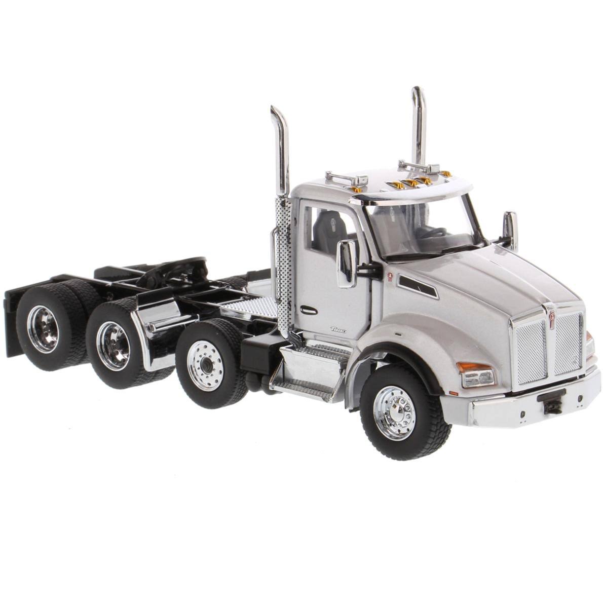 White Metallic 1/50 Diecast Truck Tractor Model C729