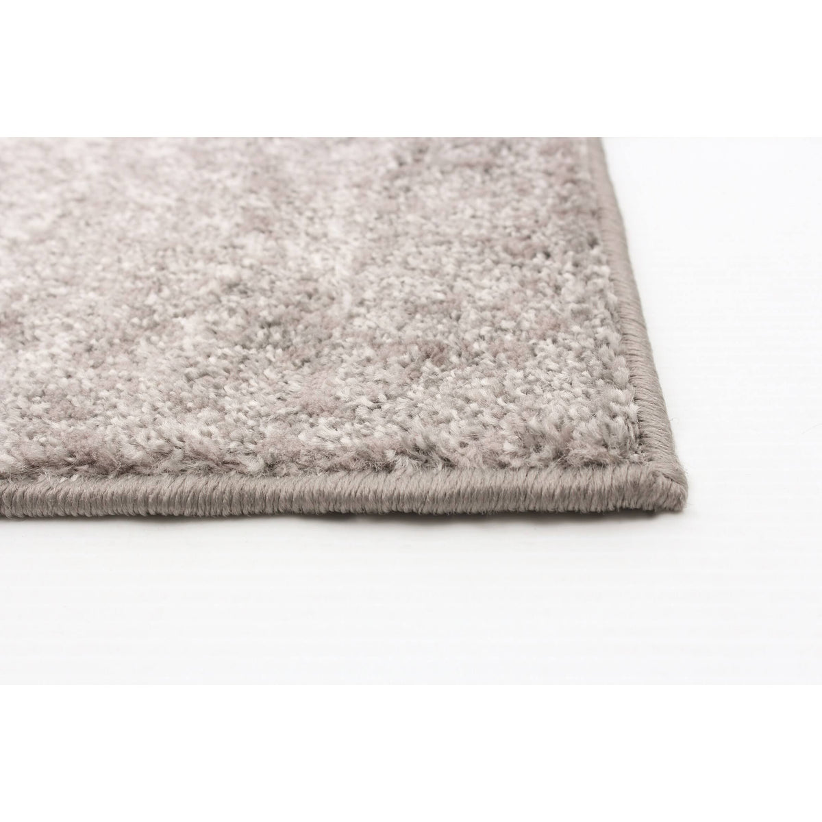 Ivory Shag Rug F19361