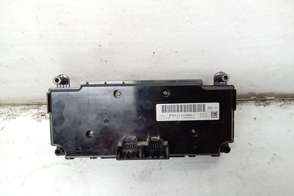 18 Dodge Caravan Climate AC Heater Control N6465