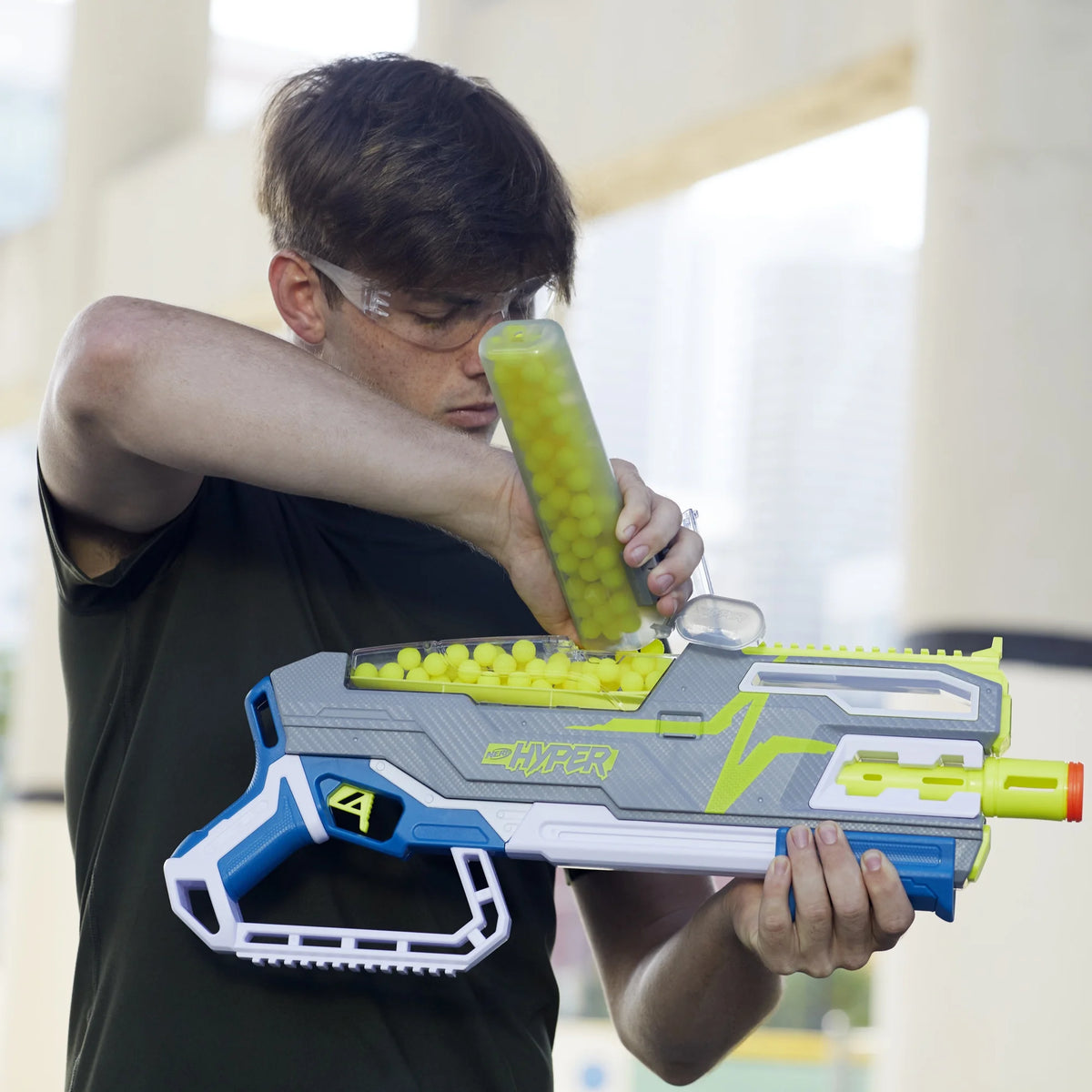 40 Nerf Hyper Rounds Pump-Action Blaster V433