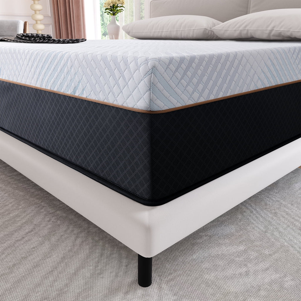 Queen 12 inch Medium Plush Innerspring Mattress Q418629