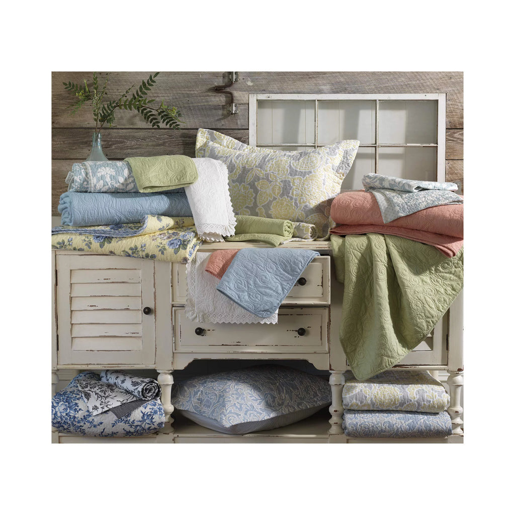 Ultra Soft 3 Piece Full/Queen Quilt Coverlet J304016
