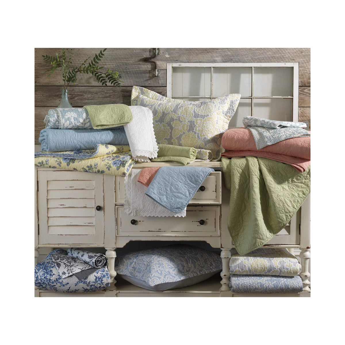 Ultra Soft 3 Piece Full/Queen Quilt Coverlet J304016