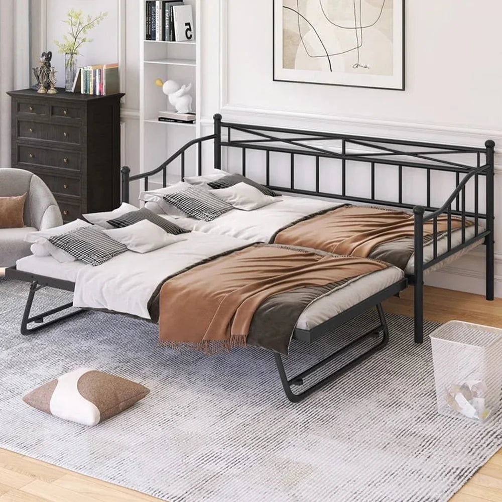 White Twin Size Metal Daybed with Trundle W35705