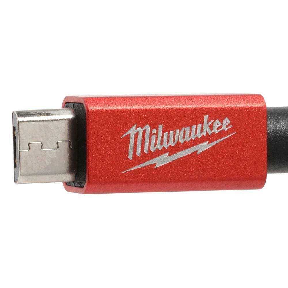 M12 Compact Charger and Power Source D449