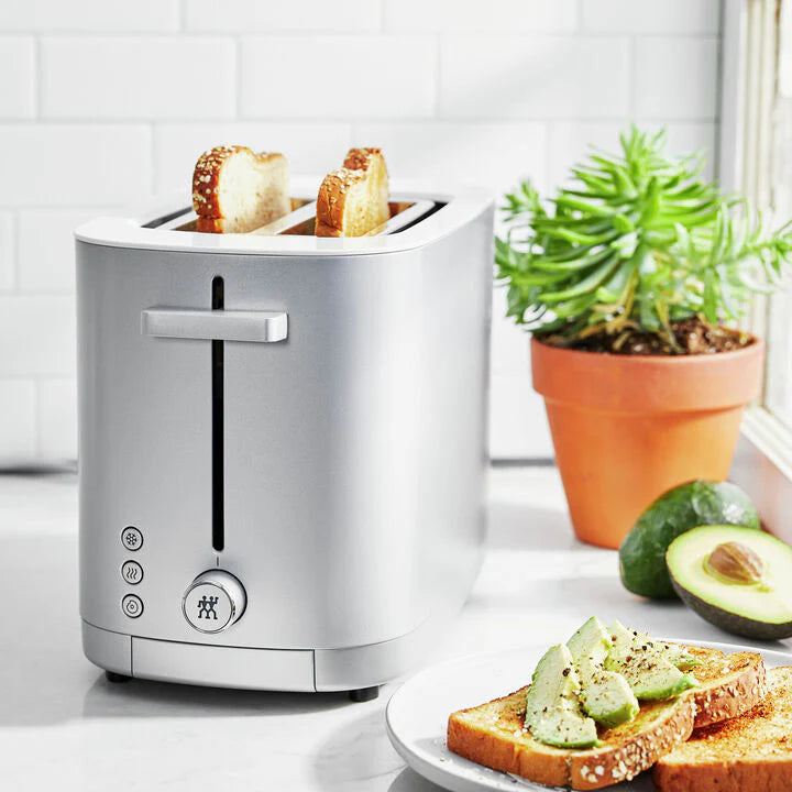 Silver 2-Slot Toaster L940400