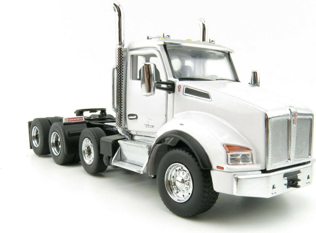 White Metallic 1/50 Diecast Truck Tractor Model C729