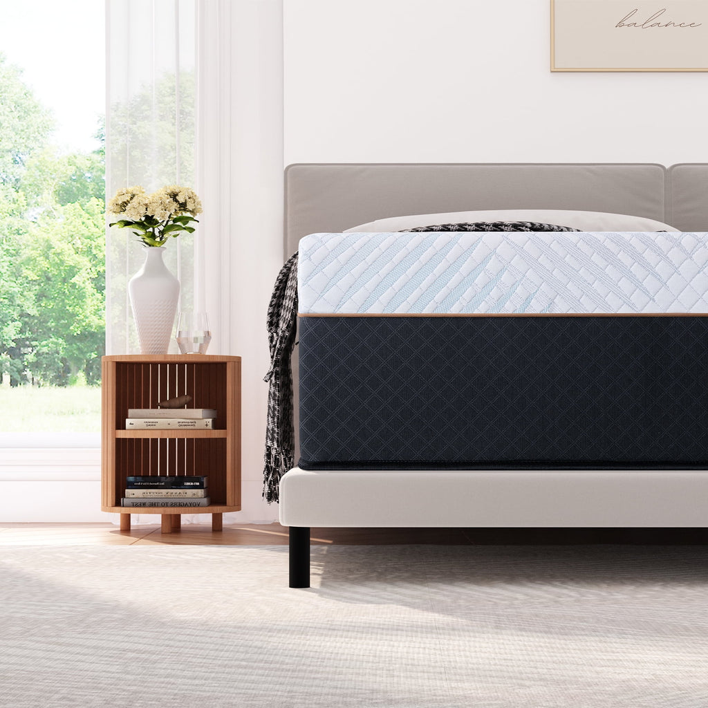 Queen 12 inch Medium Plush Innerspring Mattress Q418629