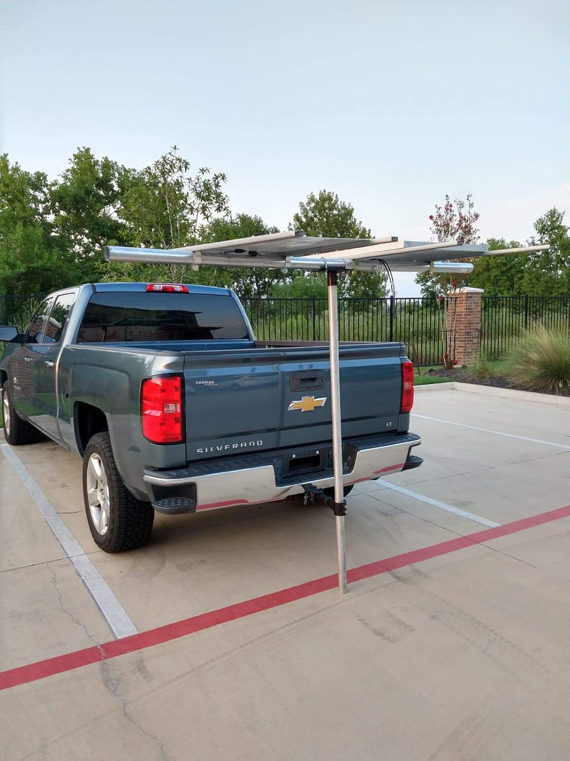 Wind Turbine Solar Panel Mount for RV/Truck/Trailer Tow Hitch, Fits 3/4" Pipe O677