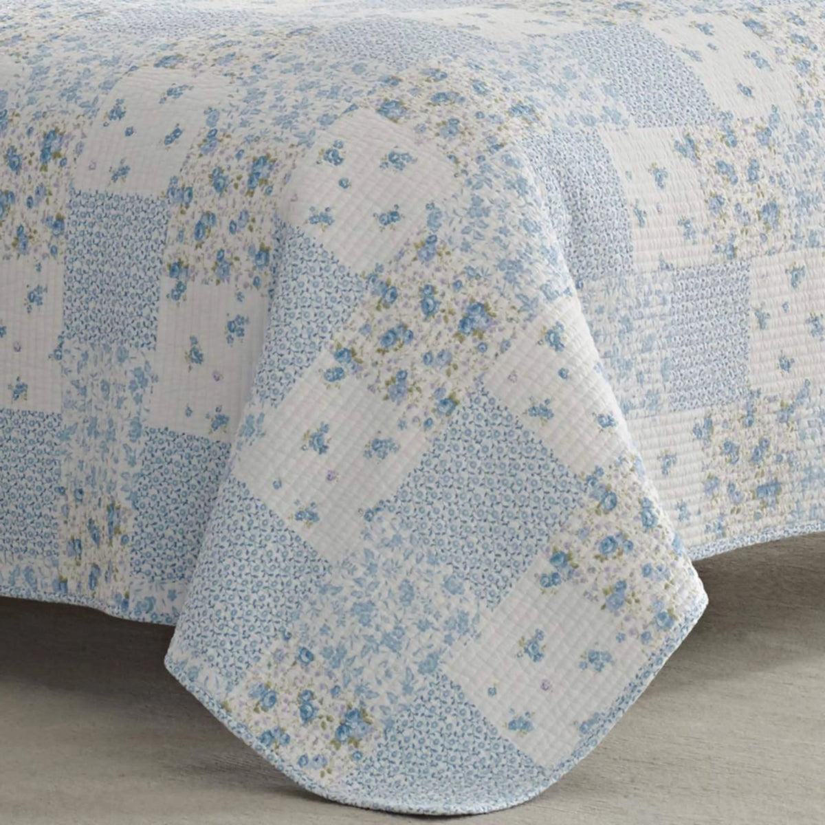 Ultra Soft 3 Piece Full/Queen Quilt Coverlet J304016