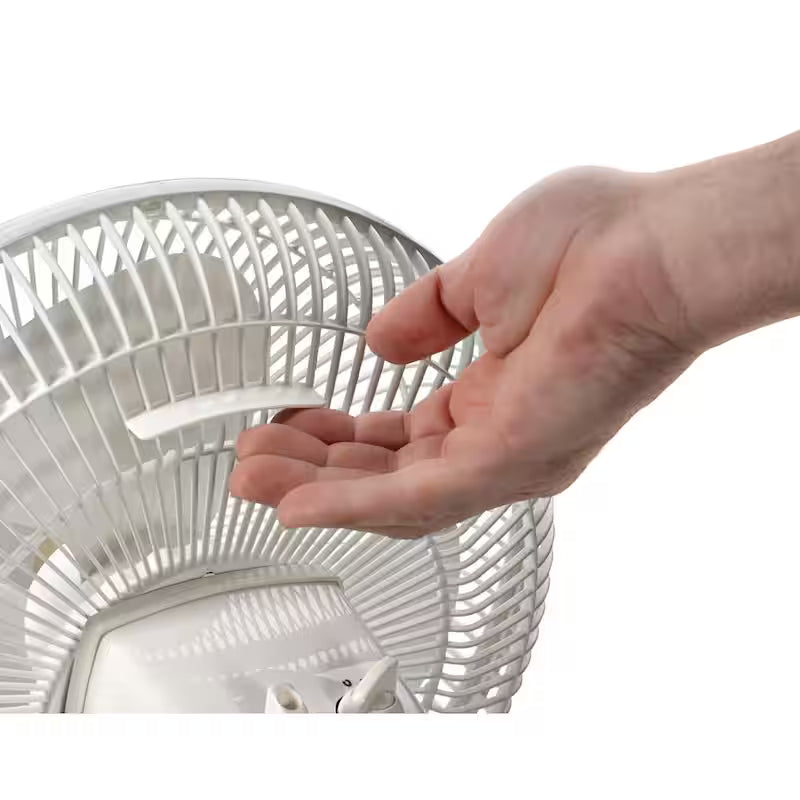 White 3 Speed Oscillating Table Fan N669739